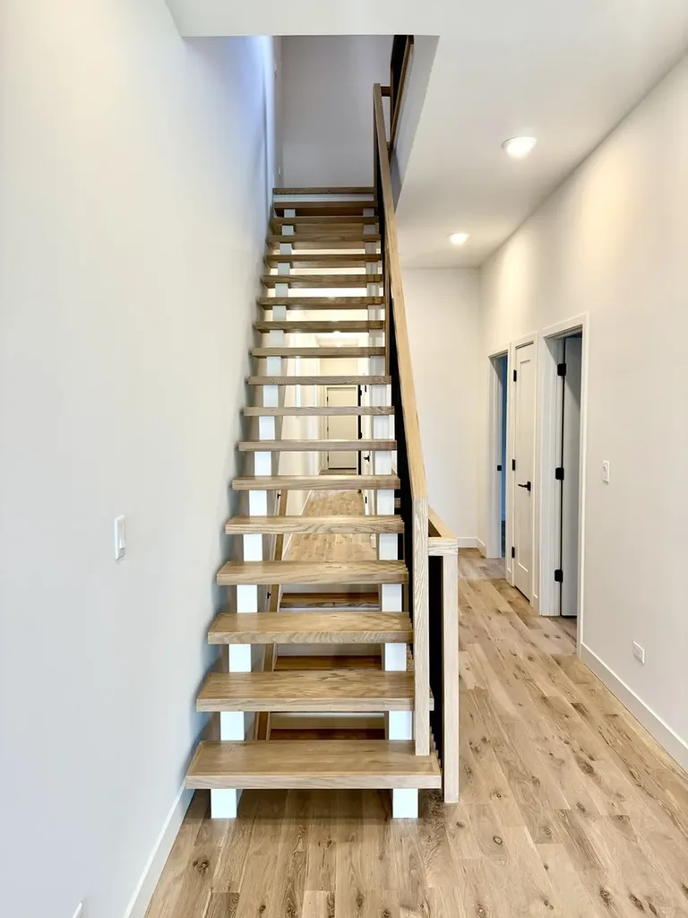 4130 South Calumet Avenue Chicago IL 60653
