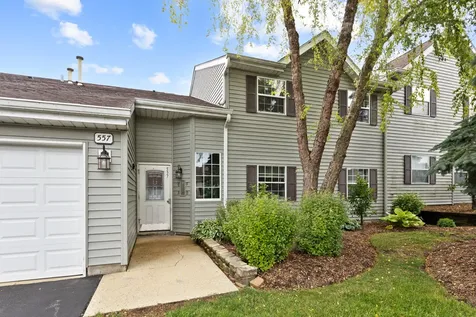 557 East Shag Bark Lane Streamwood IL 60107