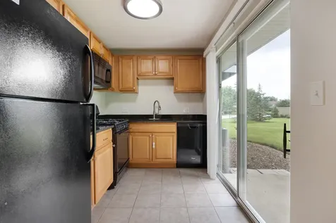 557 East Shag Bark Lane Streamwood IL 60107