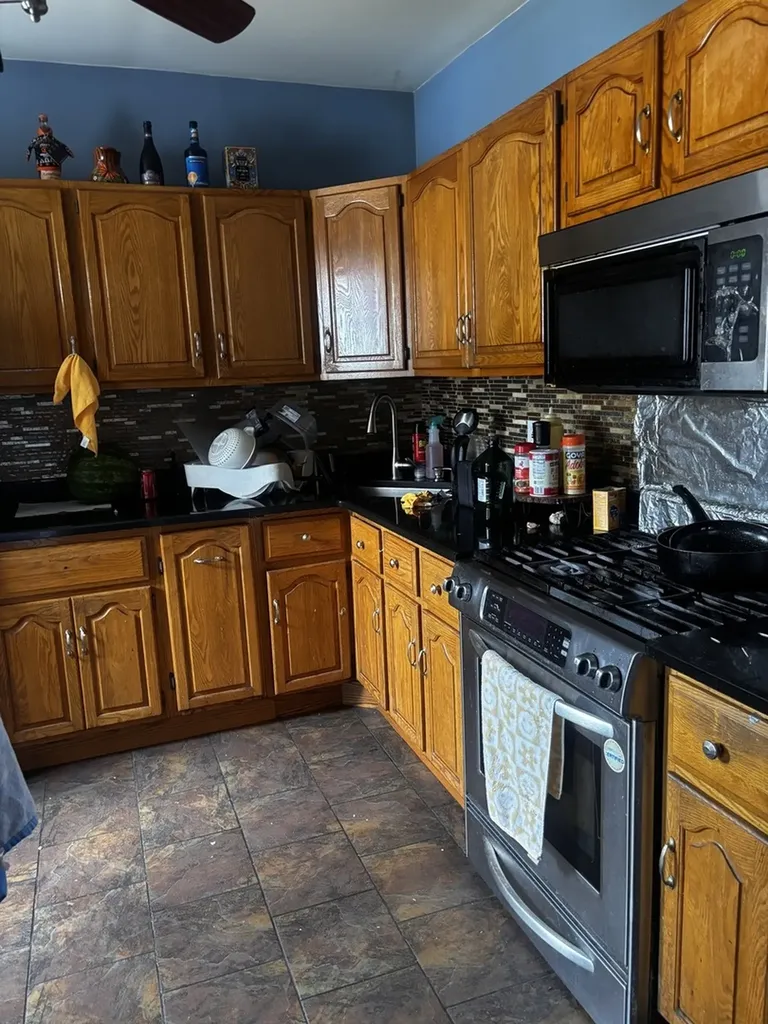 3314 West 66th Street Chicago IL 60629
