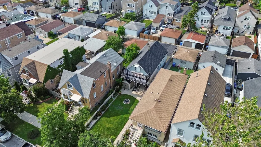 5512 West Wrightwood Avenue Chicago IL 60639