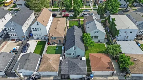 5512 West Wrightwood Avenue Chicago IL 60639