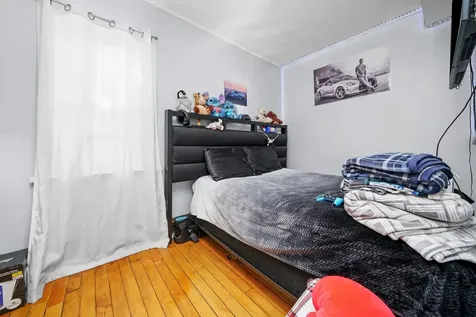 5512 West Wrightwood Avenue Chicago IL 60639
