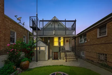 5512 West Wrightwood Avenue Chicago IL 60639
