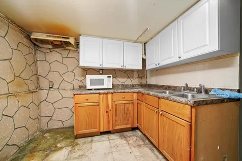 5512 West Wrightwood Avenue Chicago IL 60639