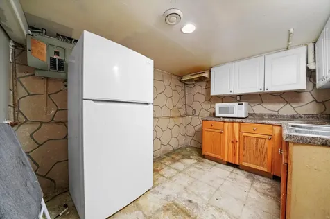 5512 West Wrightwood Avenue Chicago IL 60639
