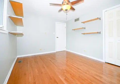 18W177 Lowell Lane Villa Park IL 60181