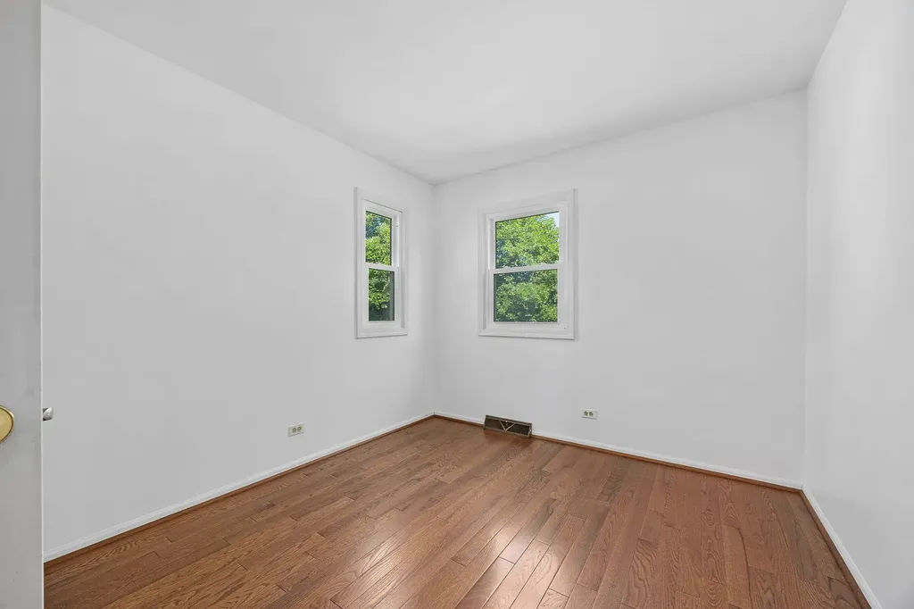 2284 Briarhill Drive Naperville IL 60565