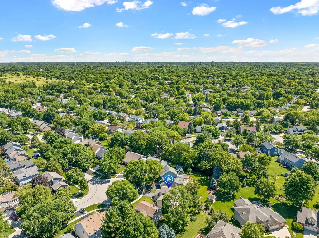 2284 Briarhill Drive Naperville IL 60565
