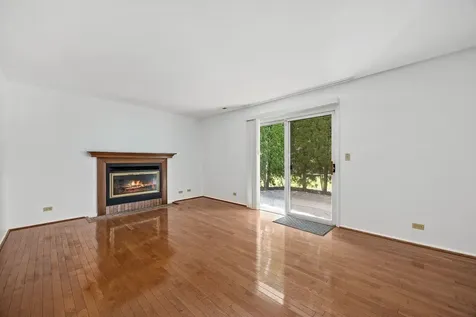 2284 Briarhill Drive Naperville IL 60565