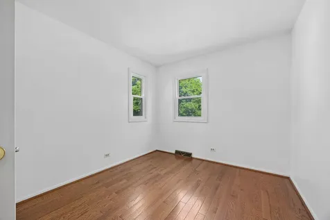 2284 Briarhill Drive Naperville IL 60565
