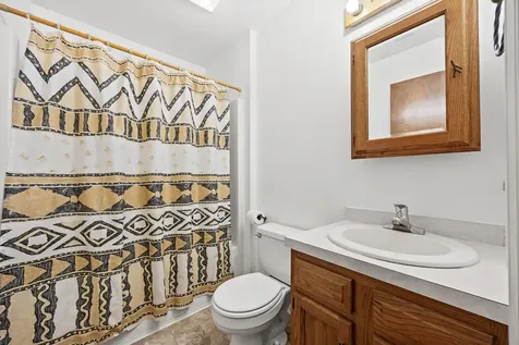 2284 Briarhill Drive Naperville IL 60565
