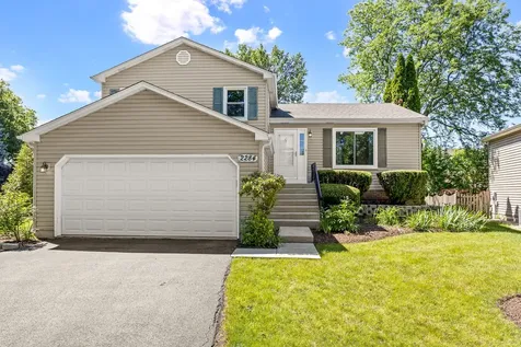 2284 Briarhill Drive Naperville IL 60565