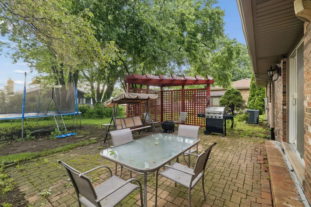 15038 South 88th Avenue Orland Park IL 60462