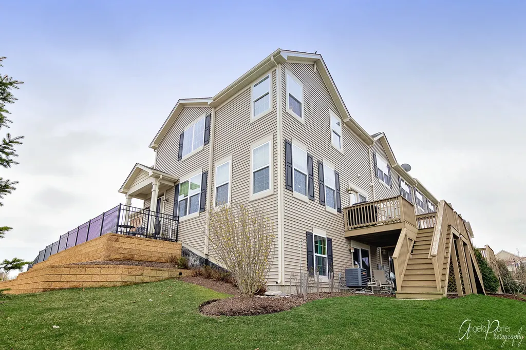 9870 Williams Drive Huntley IL 60142