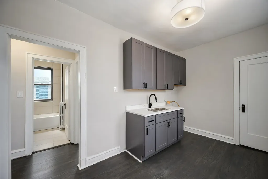 1206-1210 West 83rd Street Chicago IL 60620