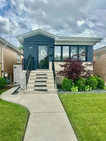 7303 West Montrose Avenue Norridge IL 60706