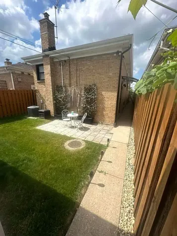 7303 West Montrose Avenue Norridge IL 60706