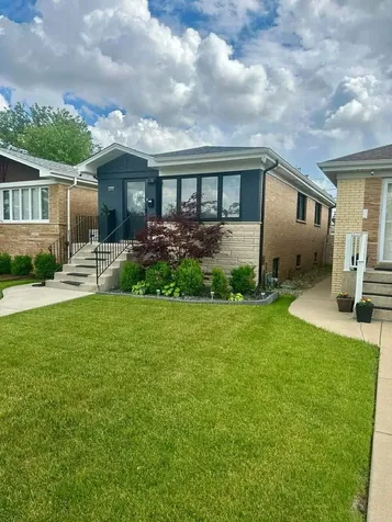 7303 West Montrose Avenue Norridge IL 60706