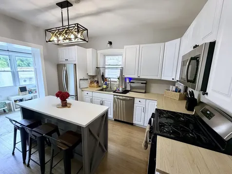 6302 West Holbrook Street Chicago IL 60646