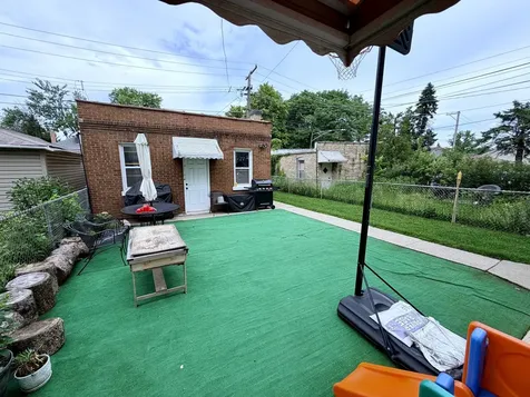 6302 West Holbrook Street Chicago IL 60646