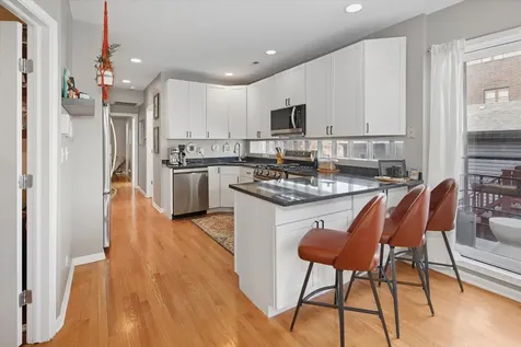 1020 North Mozart Street Chicago IL 60622