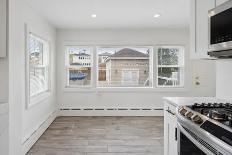 5836 North Manton Avenue Chicago IL 60646