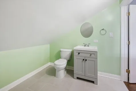 5836 North Manton Avenue Chicago IL 60646