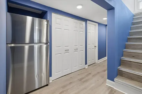 5836 North Manton Avenue Chicago IL 60646