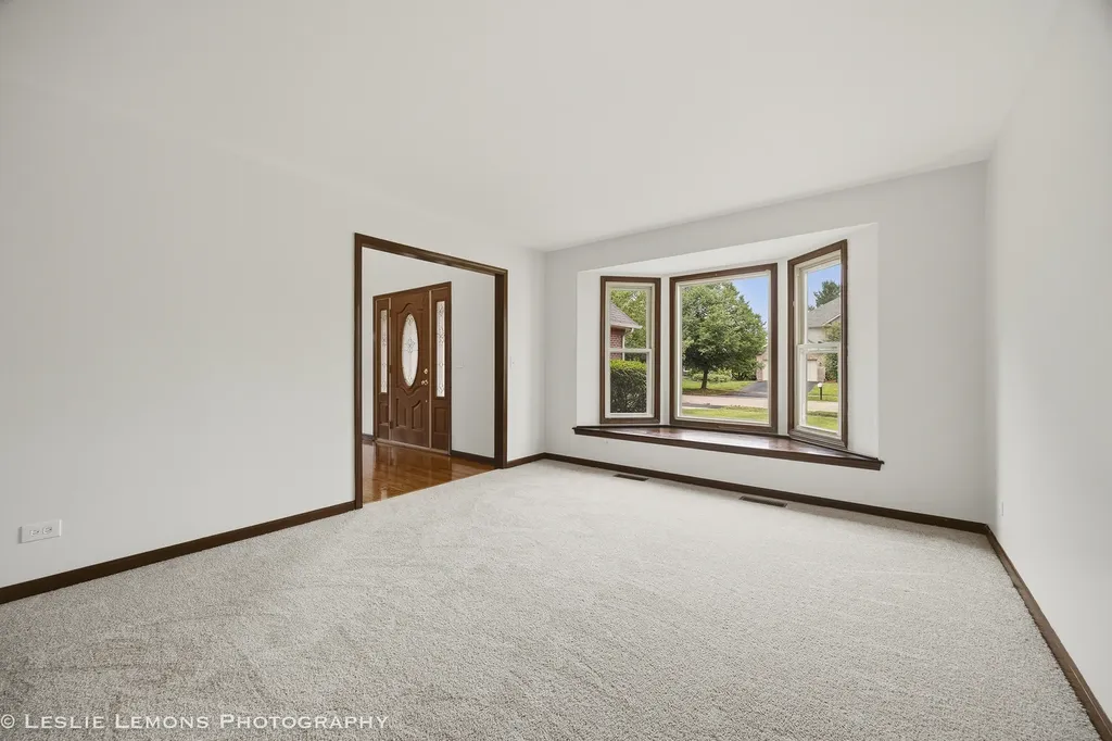 1876 Marne Road Bolingbrook IL 60490