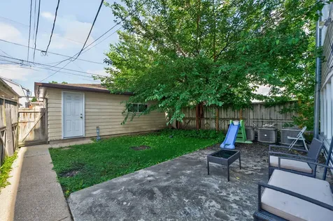 4147 North Mcvicker Avenue Chicago IL 60634