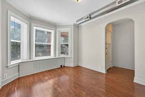 4147 North Mcvicker Avenue Chicago IL 60634