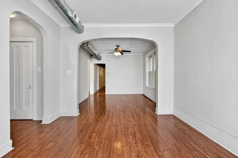 4147 North Mcvicker Avenue Chicago IL 60634