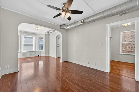 4147 North Mcvicker Avenue Chicago IL 60634
