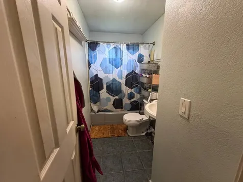 111 Orchard Street Catlin IL 61817