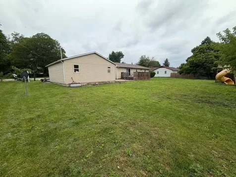 111 Orchard Street Catlin IL 61817
