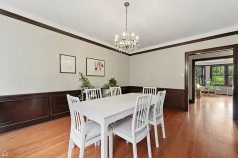 5447 South East View Park Street Chicago IL 60615