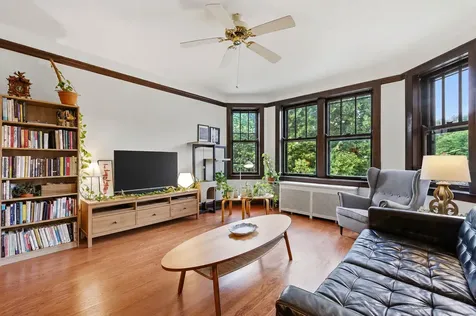 5447 South East View Park Street Chicago IL 60615