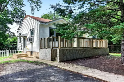 7N092 Smith Street South Elgin IL 60177