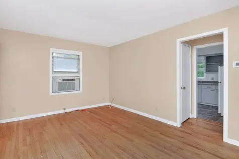 7N092 Smith Street South Elgin IL 60177
