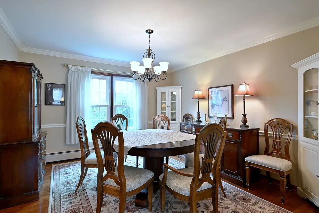 3946 Gilbert Avenue Western Springs IL 60558