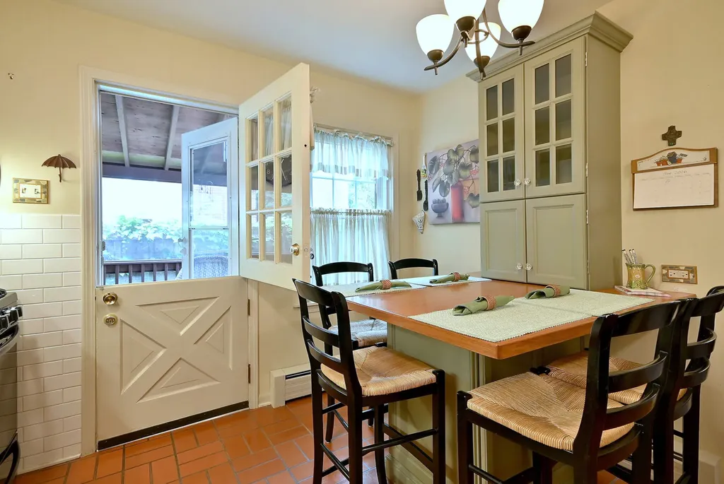 3946 Gilbert Avenue Western Springs IL 60558