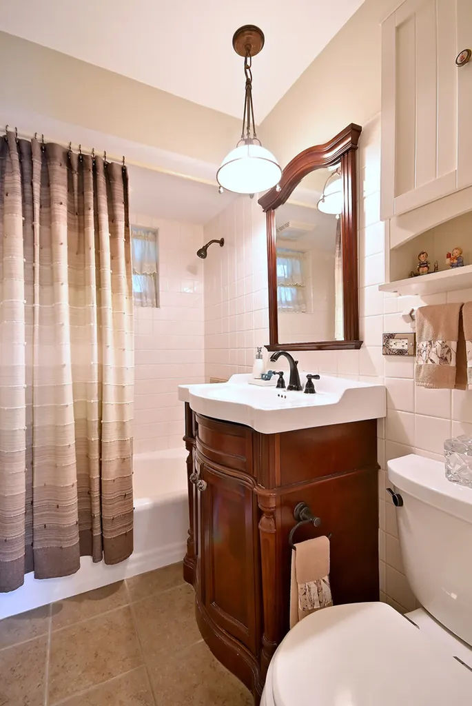 3946 Gilbert Avenue Western Springs IL 60558