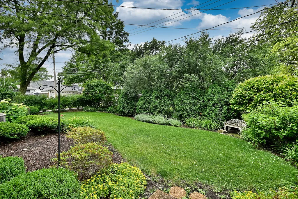 3946 Gilbert Avenue Western Springs IL 60558