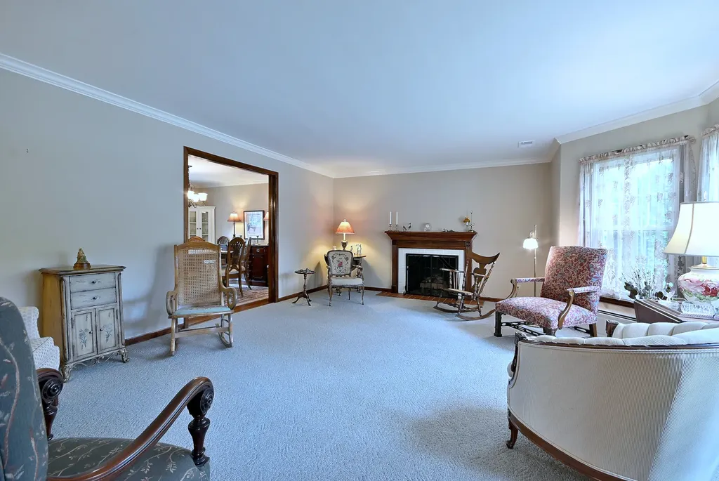 3946 Gilbert Avenue Western Springs IL 60558