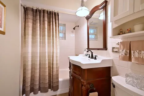 3946 Gilbert Avenue Western Springs IL 60558