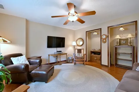 3946 Gilbert Avenue Western Springs IL 60558