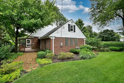 3946 Gilbert Avenue Western Springs IL 60558
