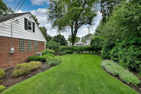 3946 Gilbert Avenue Western Springs IL 60558