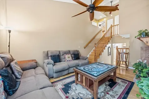 1641 Cove Court Naperville IL 60565